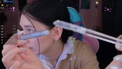 Snapshot of mella_freya chatting on February 23, 9:48 pm Freya  IM NONUDE online show from February 23, 9:48 pm