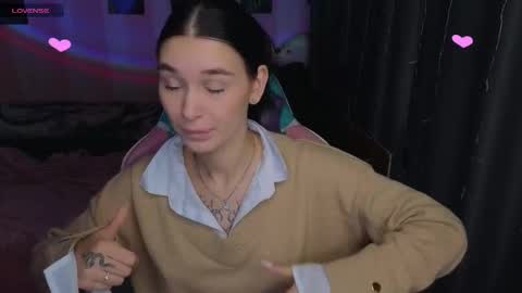 Snapshot of mella_freya chatting on September 12, 12:45 am Freya  IM NONUDE online show from September 12, 12:45 am