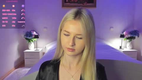 Mellina online show from January 12, 9:00 pm