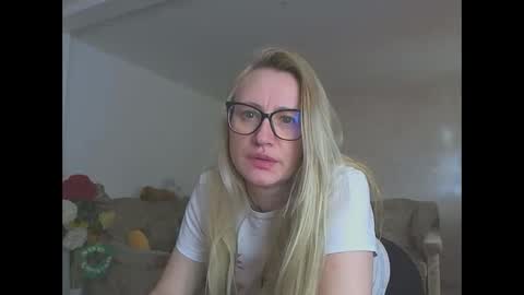 Melly online show from April 11, 8:29 am