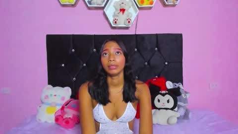 melody_dayana online show from September 20, 5:32 am