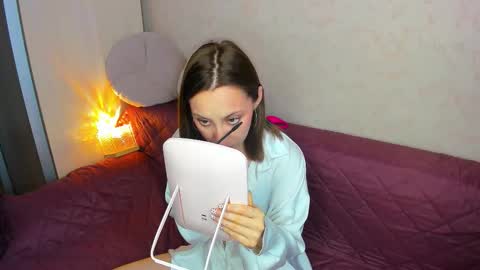 Kaylie online show from February 27, 3:32 am