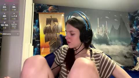 Hi Im Aria 18 years old online show from February 26, 3:04 pm