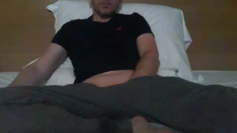men1977__ita online show from October 21, 6:22 pm