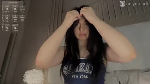 Snapshot of menndi chatting on October 16, 10:48 am menndi online show from October 16, 10:48 am