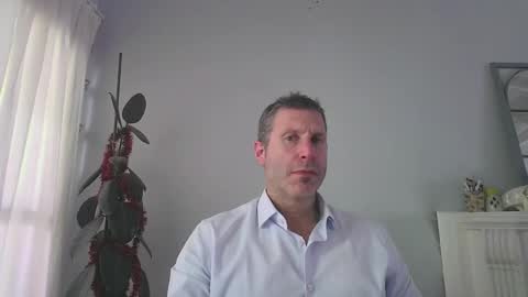 menotista online show from December 17, 6:58 pm