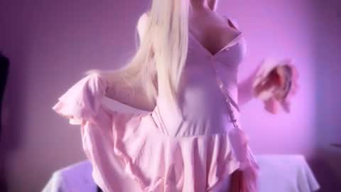 meowalice1 online show from December 22, 3:57 am