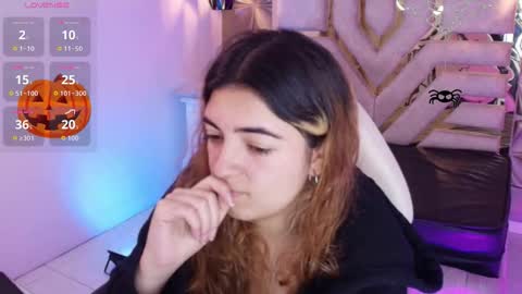    online show from October 27, 7:14 pm