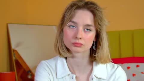 Merlin online show from March 25, 7:20 pm