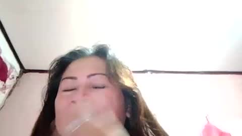 Snapshot of merry_ann123 chatting on October 30, 12:17 pm merry_ann123 online show from October 30, 12:17 pm