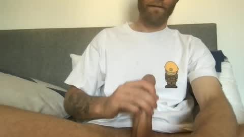 messageme11 online show from July 10, 6:23 pm