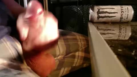 messycumshooter8inchh online show from March 30, 12:01 am