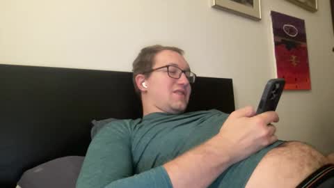 metallica92786 online show from April 7, 4:47 am