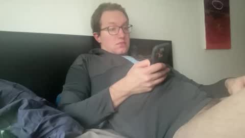 metallica92786 online show from April 3, 9:44 pm