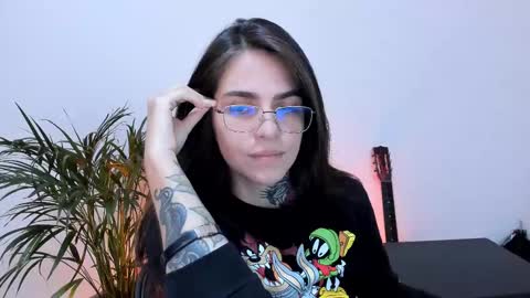 Snapshot of meurief chatting on February 15, 2:11 pm Meurif online show from February 15, 2:11 pm