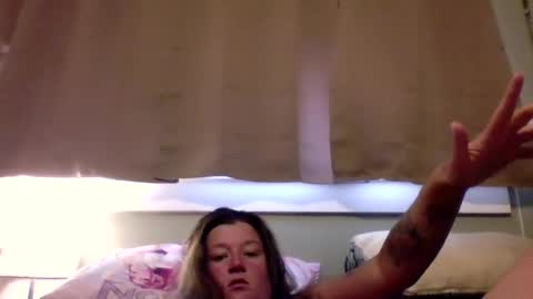 Angela online show from July 4, 3:16 pm