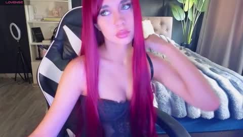 vollmond online show from October 7, 7:26 am