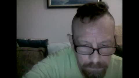 mhitch924 online show from May 31, 1:59 am