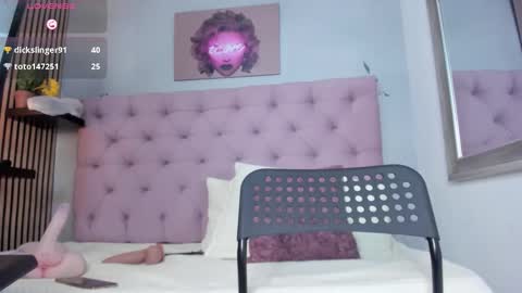 Snapshot of mhonikabelucci__1 chatting on September 12, 2:13 am Mhonika online show from September 12, 2:13 am