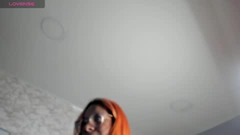 Snapshot of mhonikabelucci__1 chatting on February 11, 2:46 am Mhonika online show from February 11, 2:46 am