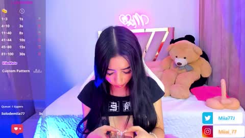 Snapshot of mia77_ chatting on September 19, 2:16 am Mia online show from September 19, 2:16 am