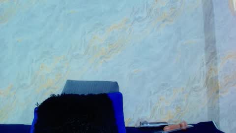 Mia  online show from March 2, 12:01 pm