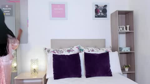 Mia Cano online show from November 11, 4:42 pm