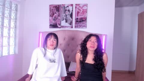 mia_cavallii online show from December 17, 7:20 pm