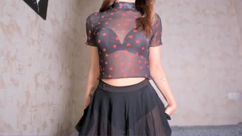 Mia  next stream Thursday 1400 UTC1 Friday 1400 UTC1 online show from February 6, 2:15 pm