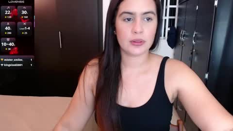 Mia online show from October 2, 2:54 am