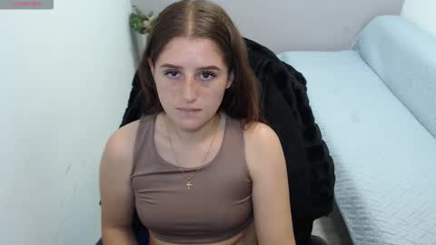 Mia online show from October 22, 2:19 pm