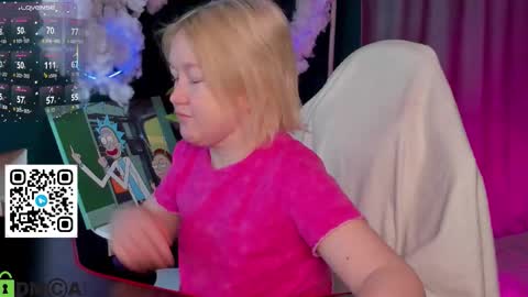 Mia online show from March 16, 3:09 am