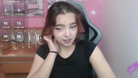 Mia online show from January 13, 1:08 pm