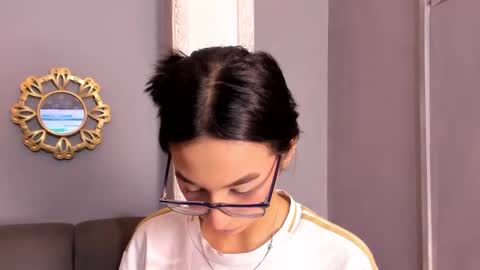 Snapshot of mia_fowler7 chatting on October 15, 8:20 pm MIA online show from October 15, 8:20 pm
