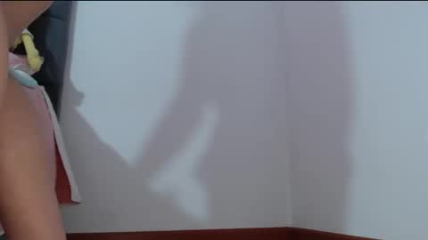 mia_foxxy_ online show from March 10, 4:55 pm