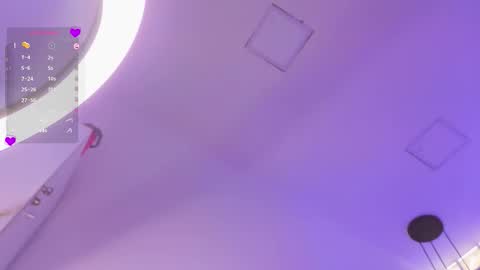 Mia online show from March 4, 3:20 pm