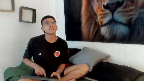 mia_harpers online show from July 9, 8:24 pm