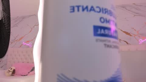    online show from October 17, 12:53 pm