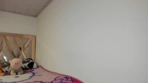 mia kaneee online show from November 11, 4:14 am