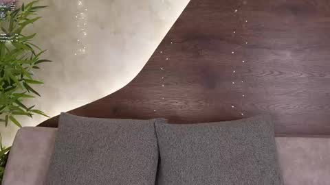 mia_lacy online show from December 21, 9:21 pm