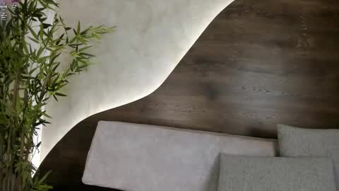 mia_lacy online show from November 9, 4:54 pm