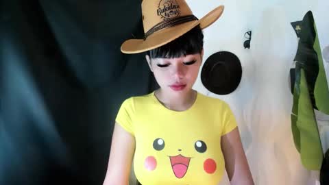 M I A online show from June 11, 2:53 am