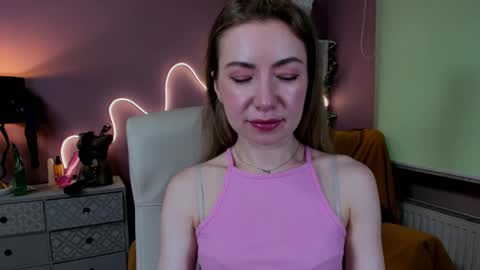 Snapshot of mia_luxx92 chatting on September 11, 6:47 am Mia online show from September 11, 6:47 am