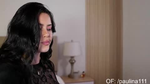 Instagram Nelyiramirez online show from November 7, 3:42 am