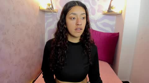 Mia . online show from May 26, 1:28 pm