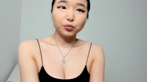 Your Soyun  online show from May 20, 1:28 pm