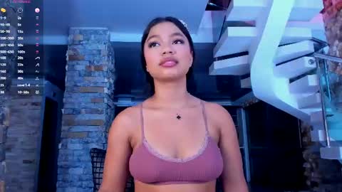 Mia steele online show from July 8, 6:33 pm
