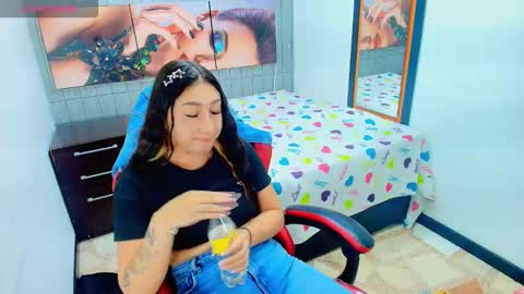       online show from March 26, 8:47 pm