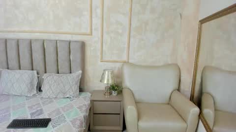 Miaasummer online show from February 4, 11:36 am