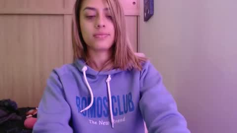 Miia  online show from December 20, 1:51 pm